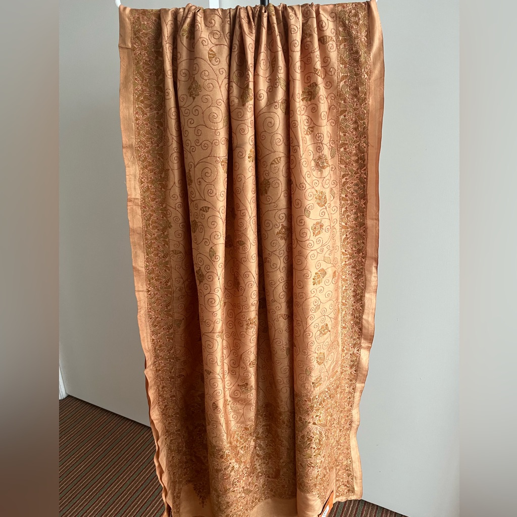 Heirloom Quality 100% Silk Peach Kantha Hand Embroider Shawl Wrap Stole Dupatta